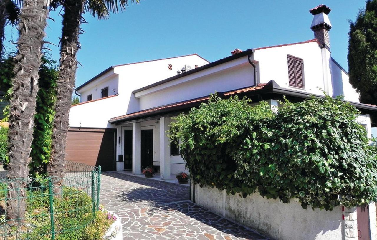 Beautiful Apartment With Picturesque View And Free Parking Portoroz Exterior photo